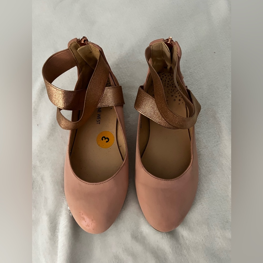 Girls flats
